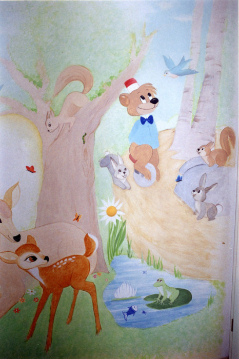 Paintings on the wall, glass,facade - Painting on the wall in a children's room.