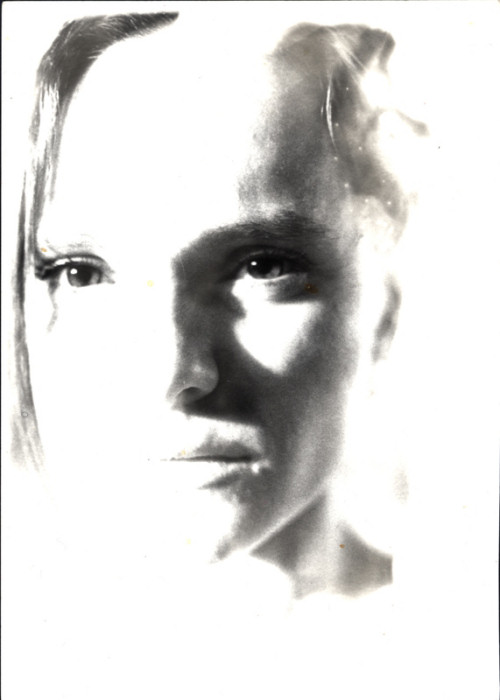 Portraits - Majda